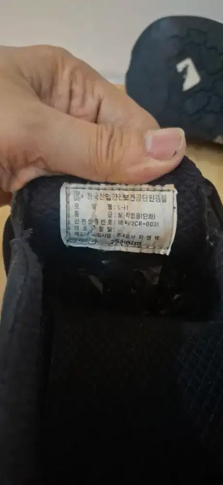 Sepatu safety nepa made in korea