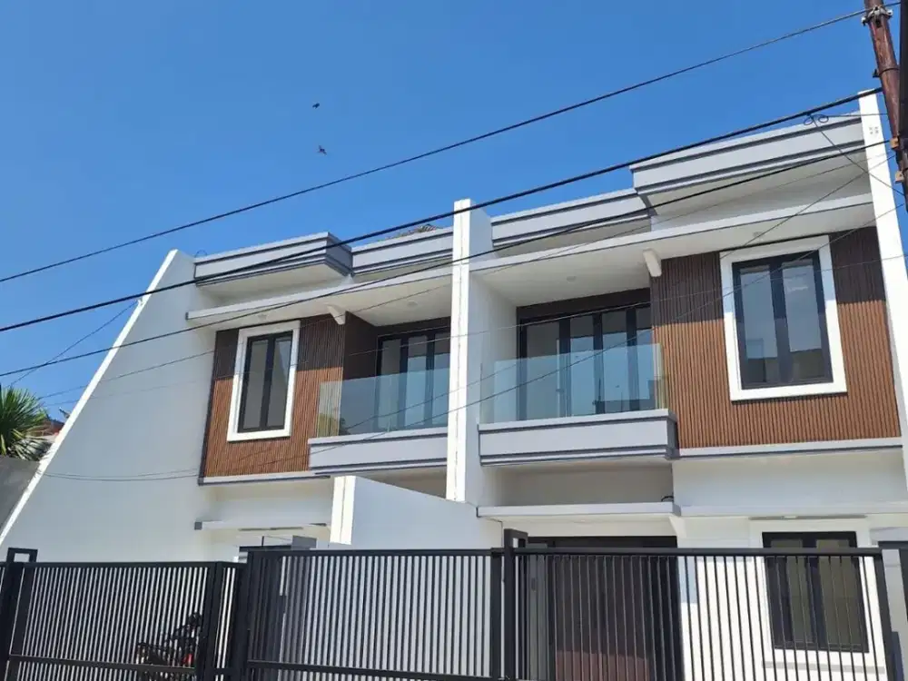 Dijual Rumah  GAYUNGSARI SURABAYA SELATAN ANG 01