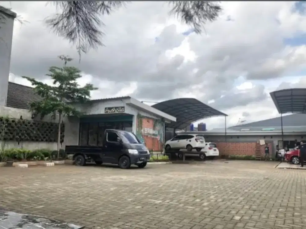 Dijual Usaha Jl Jipang Car Wash + Cafe + Villa Luas tanah 1.225 M² 3 Sertifikat (968, 128, 130) Villa 2 Kamar 3 WC Cafe + Car Wash dengan Usahanya
