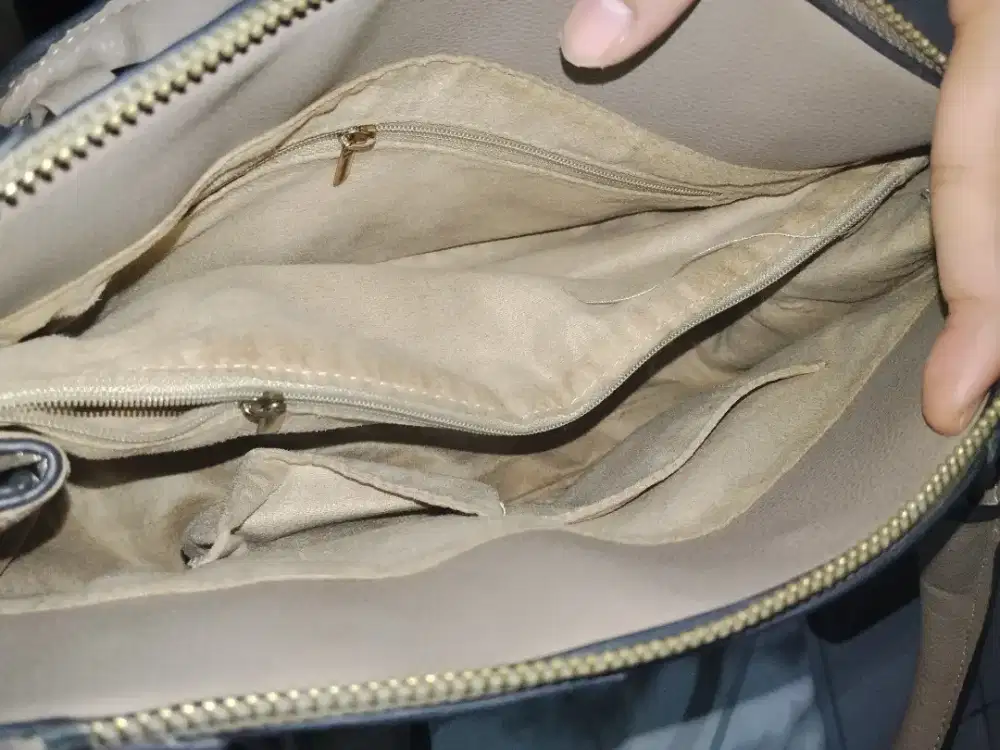 Tas kerja wanita