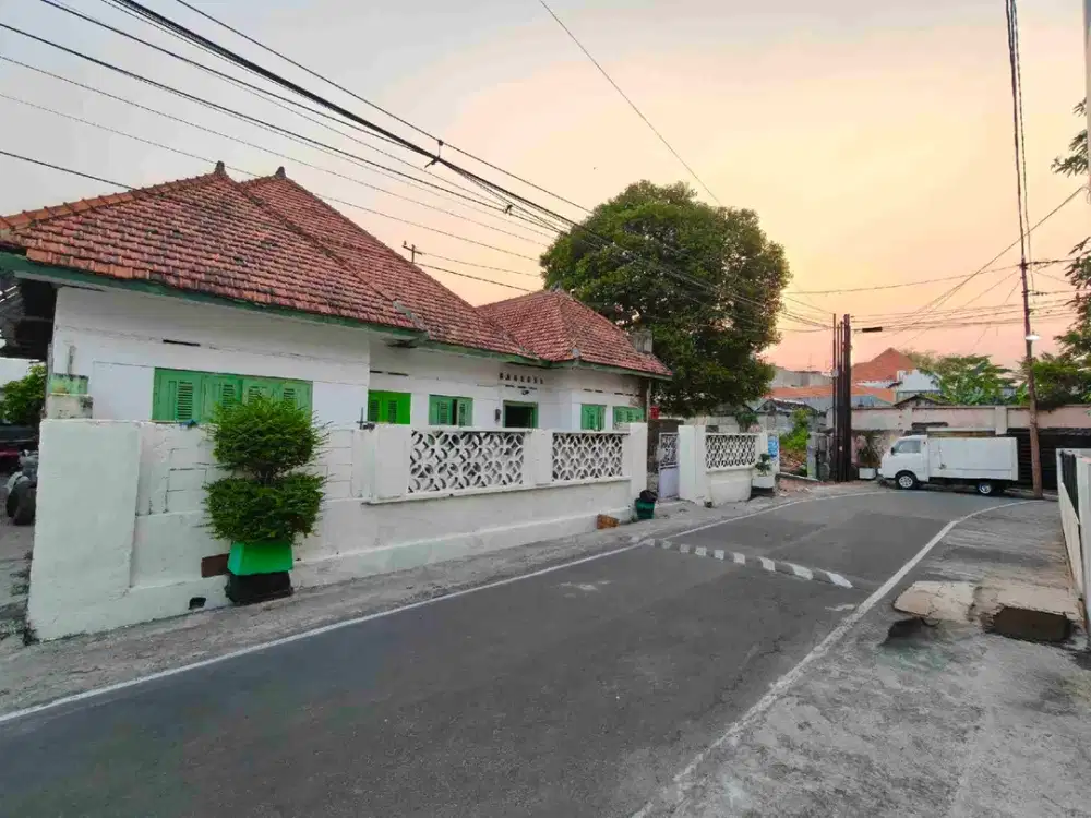 Rumah hitung Tanah di Purwosari Solo Kota