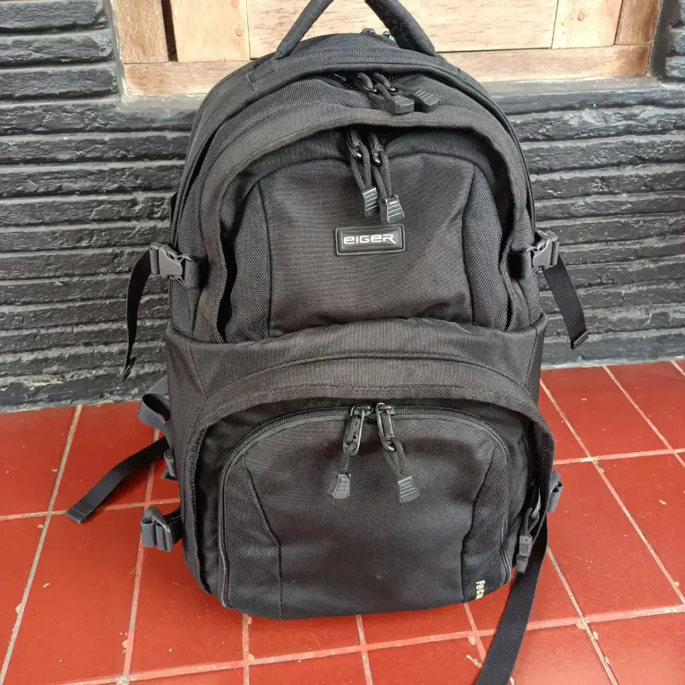 Tas kamera/Handphone/Gadget dll Merk Eiger, nego