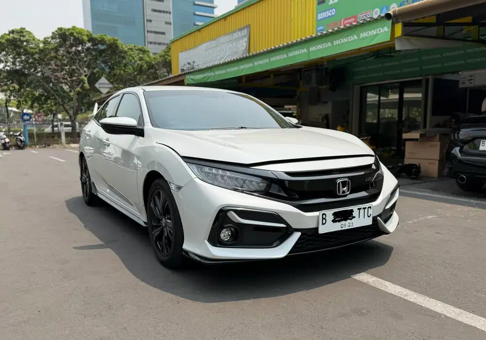 HONDA CIVIC RS AT 2021 HATCHBACK PUTIH