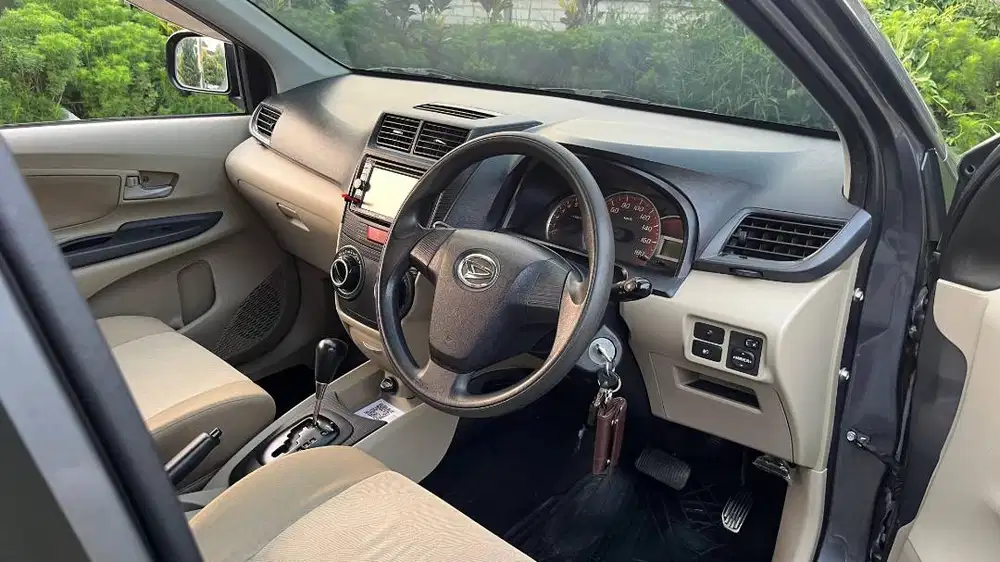 Daihatsu Xenia R 1.3 Matic 2012 Antik
