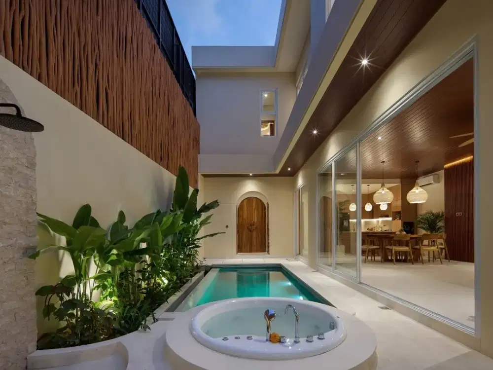 3 Bedroom Modern Luxury Villa in Tumbak Bayuh