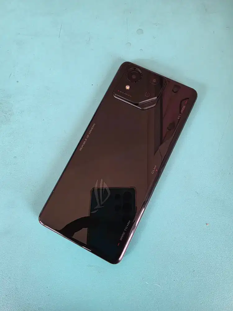 ASUS ROG PHONE 8 BLACK 12/256GB MULUS GARANSI RESMI