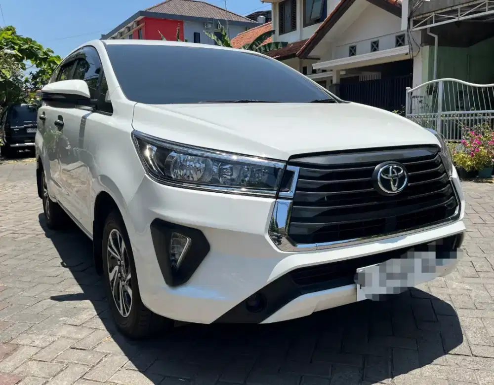 Innova Reborn G diesel At 2024 (Low KM)