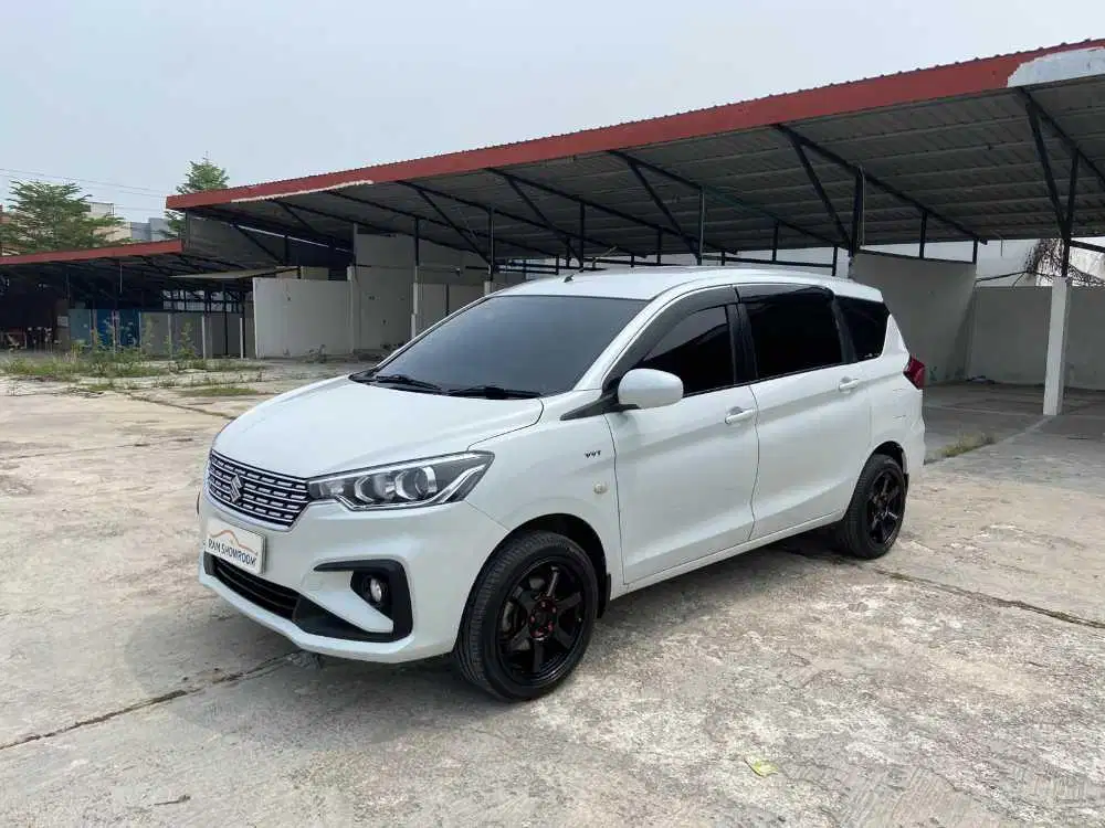 SUZUKI ERTIGA GL AT 2020