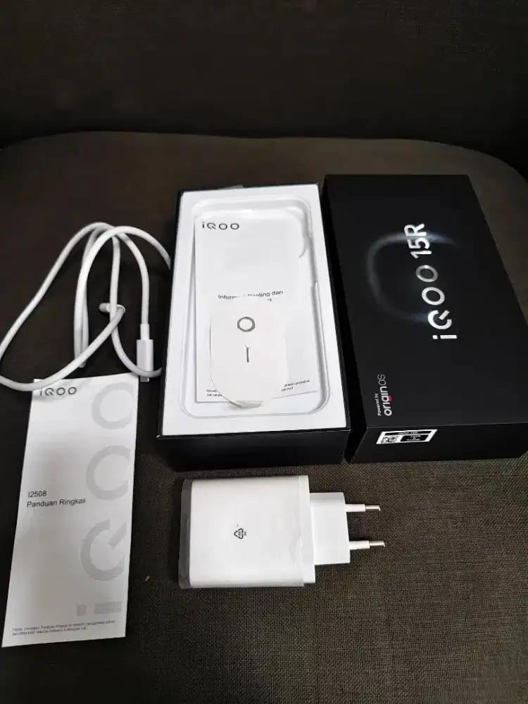 HP VIVO IQOO 15R
