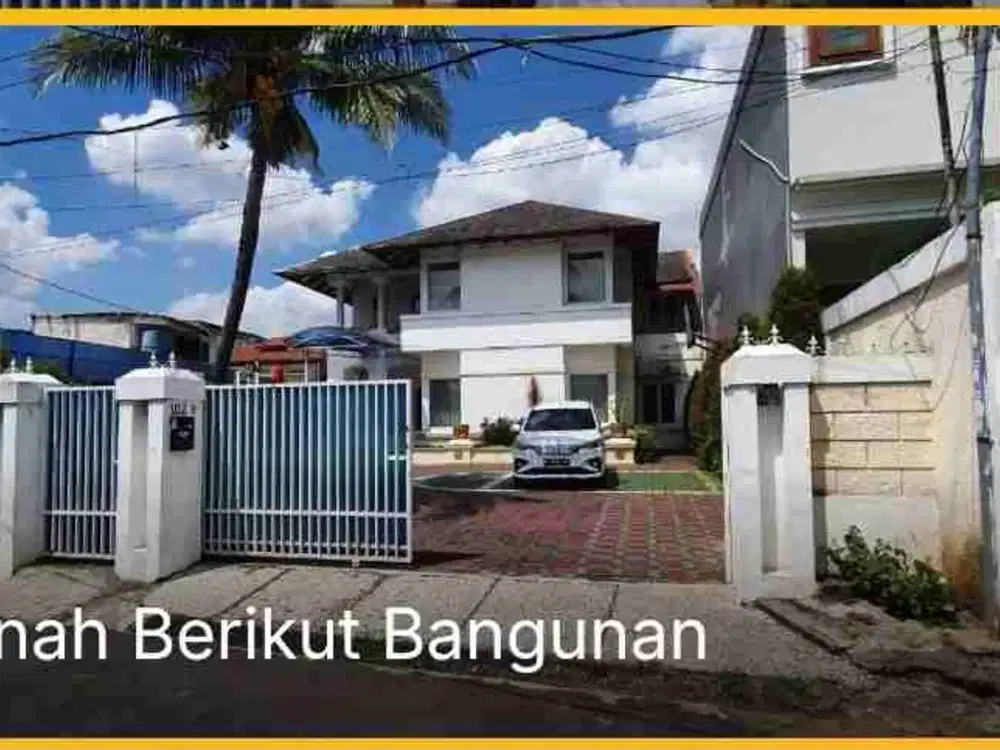 Rumah Cantik + Kolam Renang di Lebak Bulus Jakarta Selatan