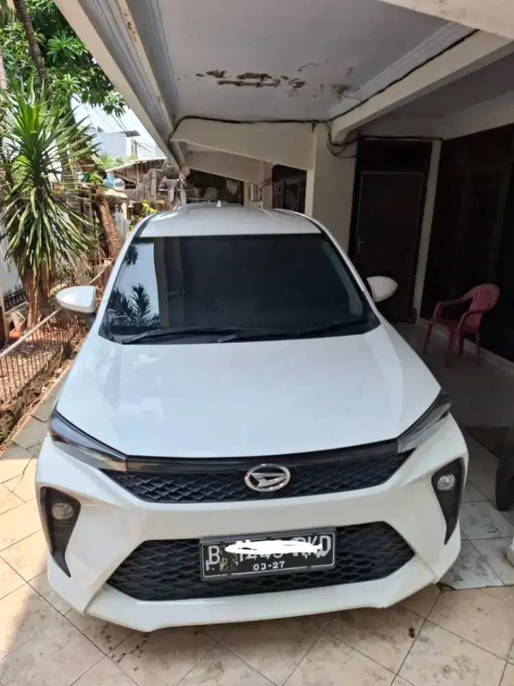 Xenia x matik 2022 putih