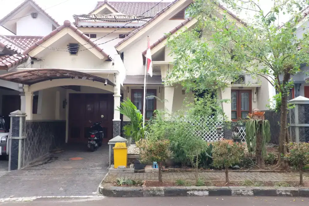 Jual Rumah di Pesona Khayangan Depok Tanpa Perantara Halte Busway D11