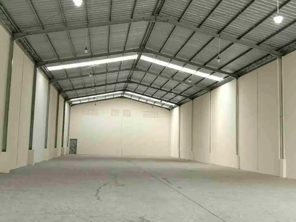 Sewa Gudang Laksana Bizpark Pik 2 Kosongan