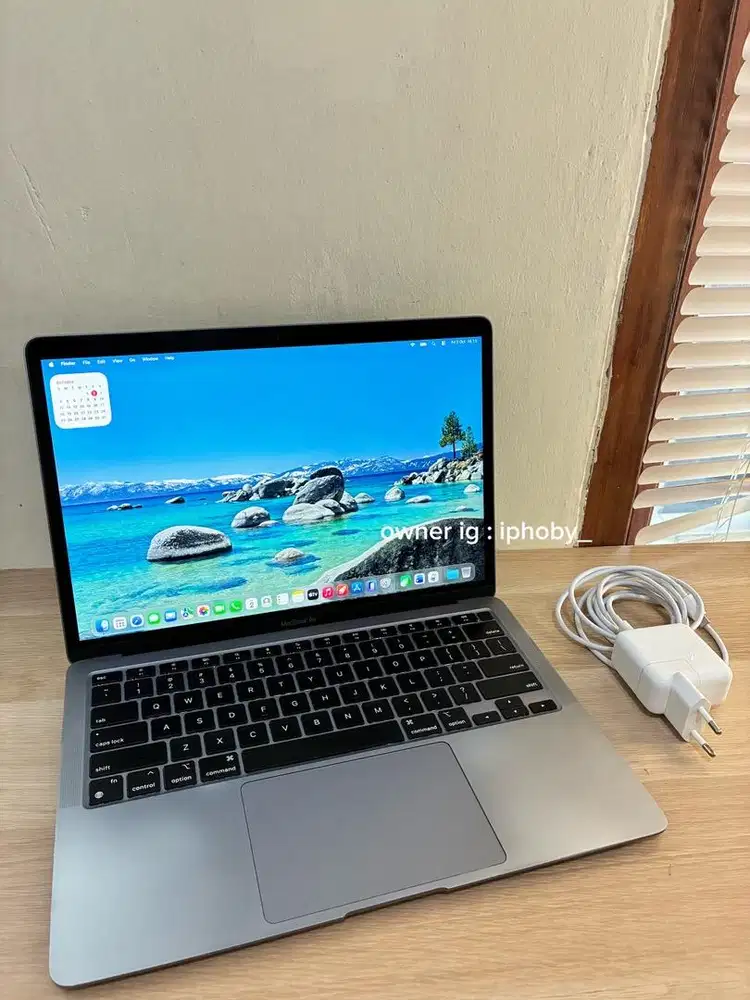 Macbook Air M1 ram 8/256gb Ibox Mulus Like New Nego
