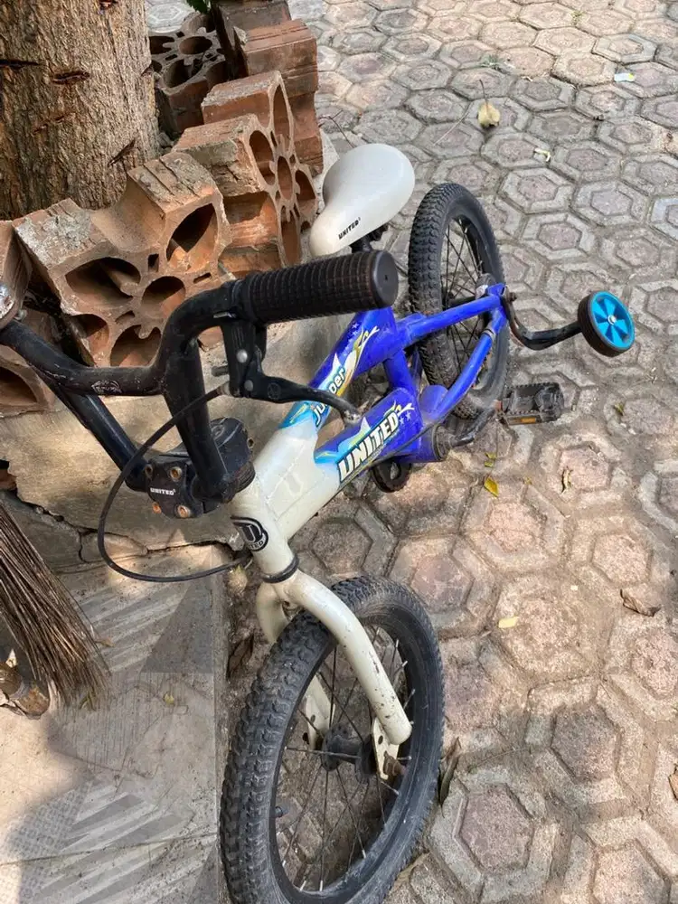 SEPEDA ANAK BEKAS