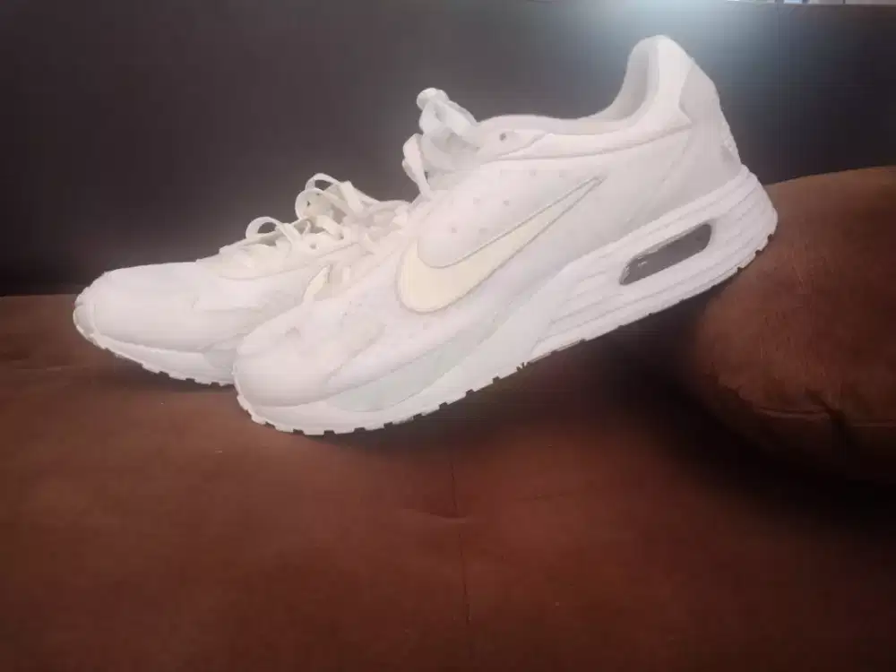 Nike air max ukuran 41 putih