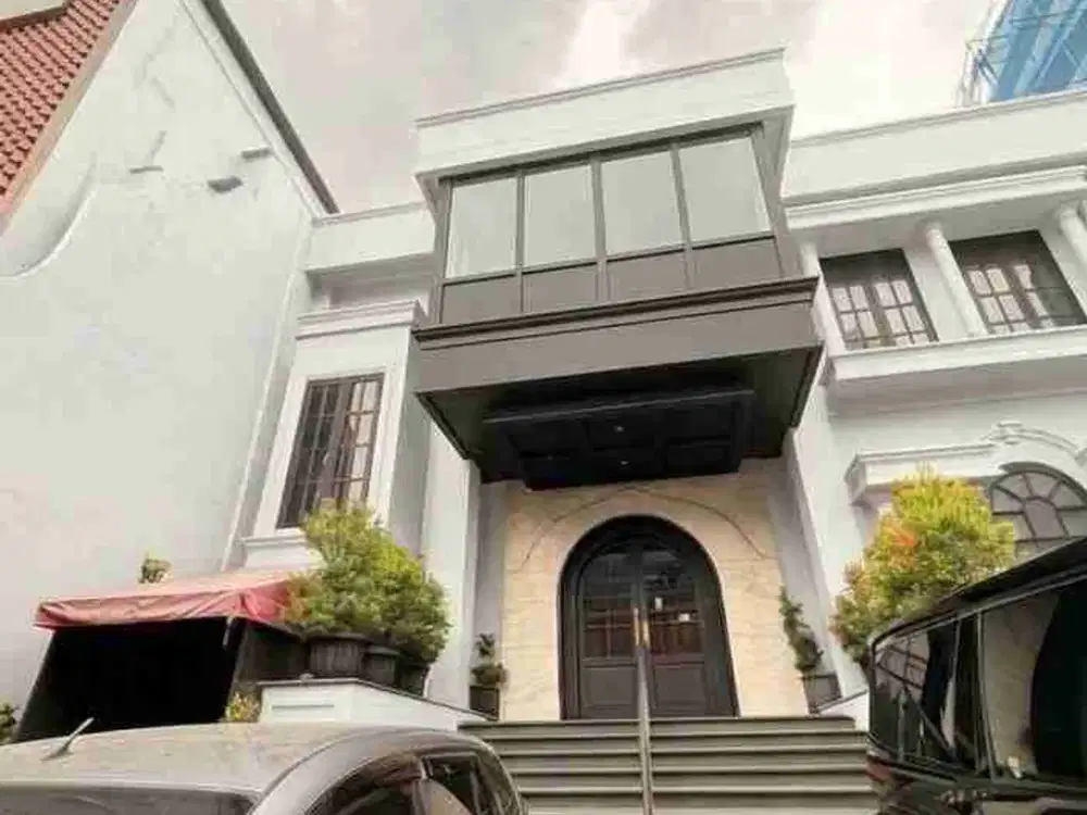 Disewakan Gedung Senopati Cocok Cafe Resto Klinik