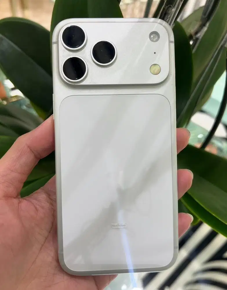Iphone 17 promax 256 digimap seperti baru