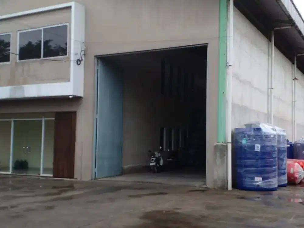 Gudang + Kantor tersedia Mess SHM - Tigaraksa Jambe , Tangerang