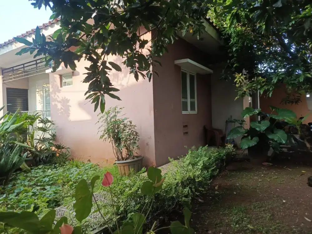 Rumah Strategis 5 menit ke Alam Sutera 3 menit ke BSD 15 Menit ke Gading Serpong - Villa Melati Mas, Tangerang
