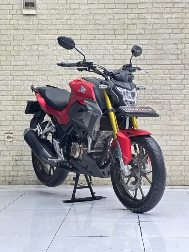 Perfect Condition!!Honda CB150r Naked 2022 Plat W Mulus-Mustika