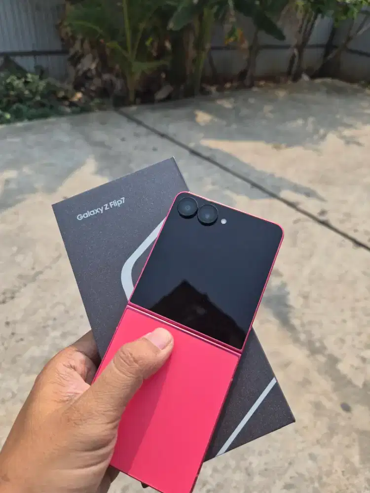 Samsung z flip 7 256GB second tt bisa