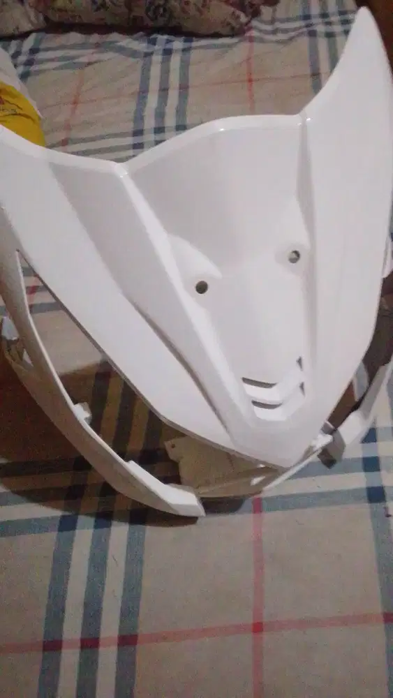 Cover depan Honda beat