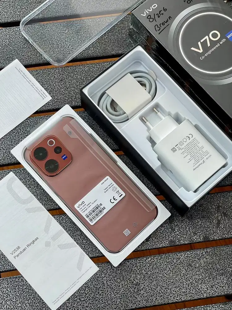 Vivo v70 5G ram 8/256gb openbox aja