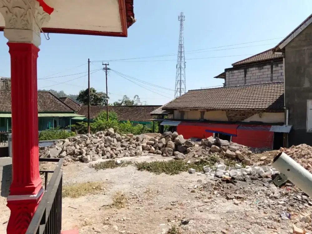 Disewakan Tanah Strategis Untuk Bisnis. Plaosan, Magetan, Jawa Timur