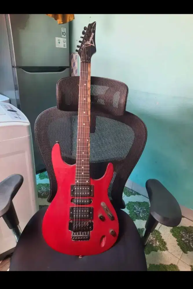 Jual cepat gitar ibanez seri s