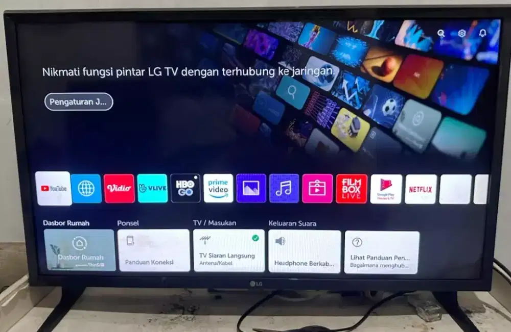 TV LED 32 INC LG SMART ANDROID-DIGITAL BAGUS NORMAL-GBR BENING BEK-UT