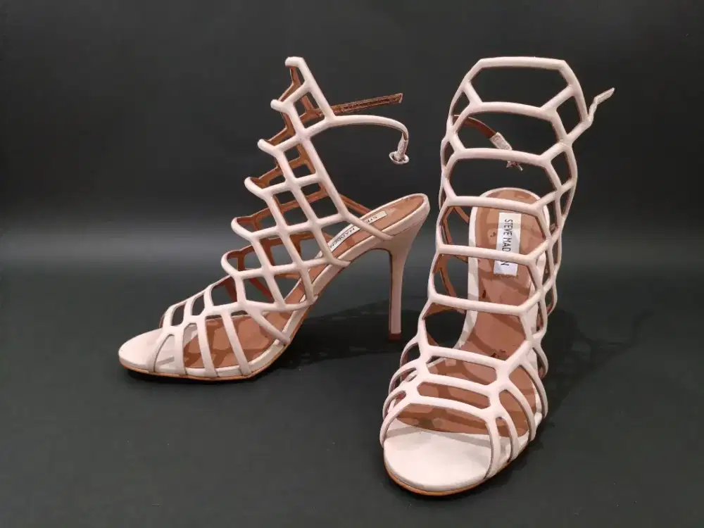 Steve Madden Slithur Sepatu Sendal