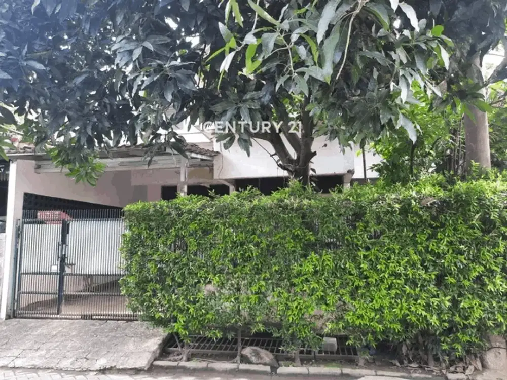 Dijual rumah perlu renovasi di sektor 5 bintaro dekat akses tol dan lokasi strategis