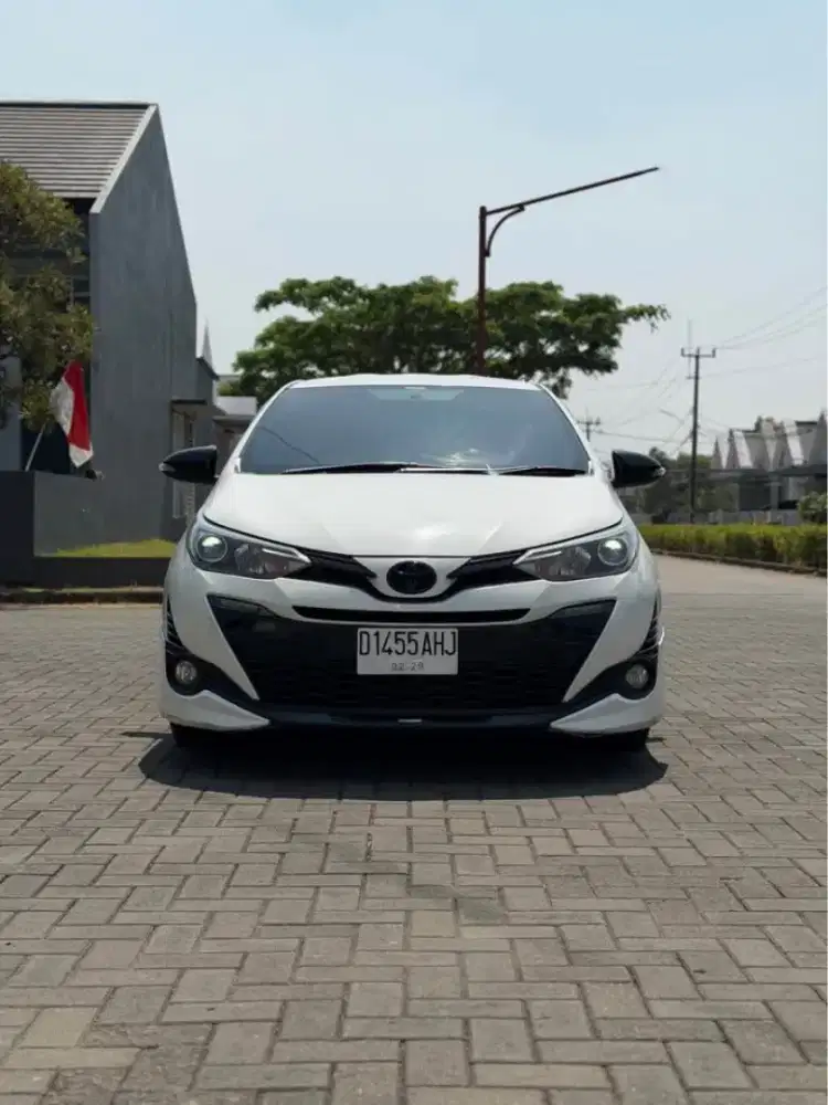 Toyota Yaris 1.5 S AT Thn 2019
km 105rb
Mesin Halus
Kaki-Kaki aman
