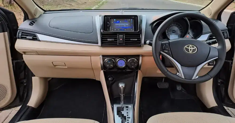 TOYOTA VIOS G AT 2015 ISTIMEWA