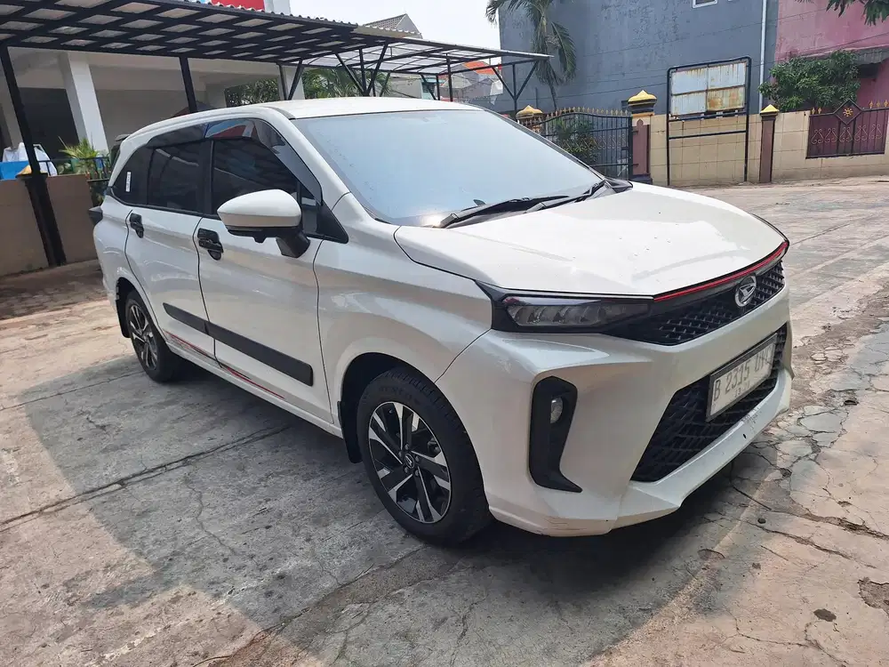 Xenia R MT 1.5 2023