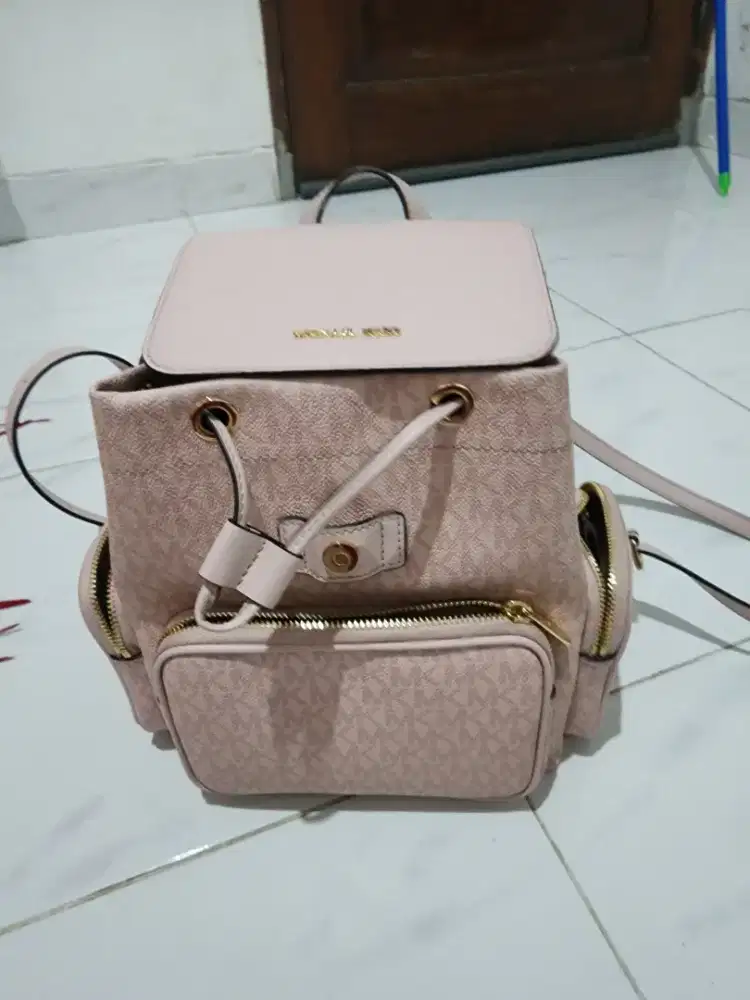 Jual tas punggung michael kors warna pink