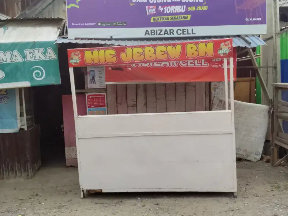 Meja jualan dan meja kasir