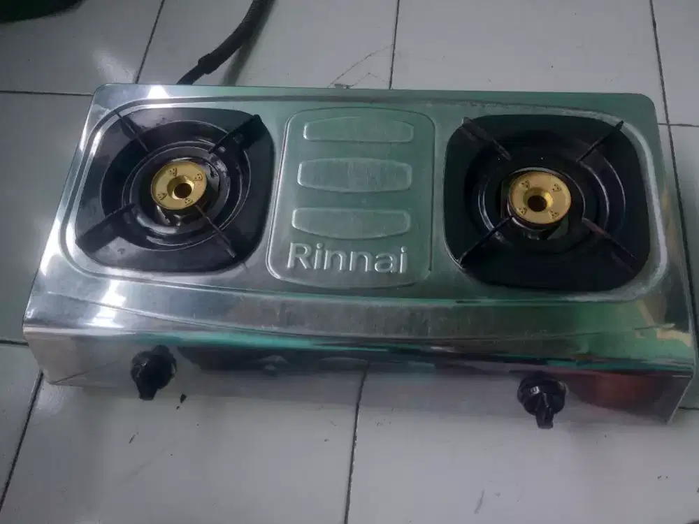 Kompor Rinnai dua tungku