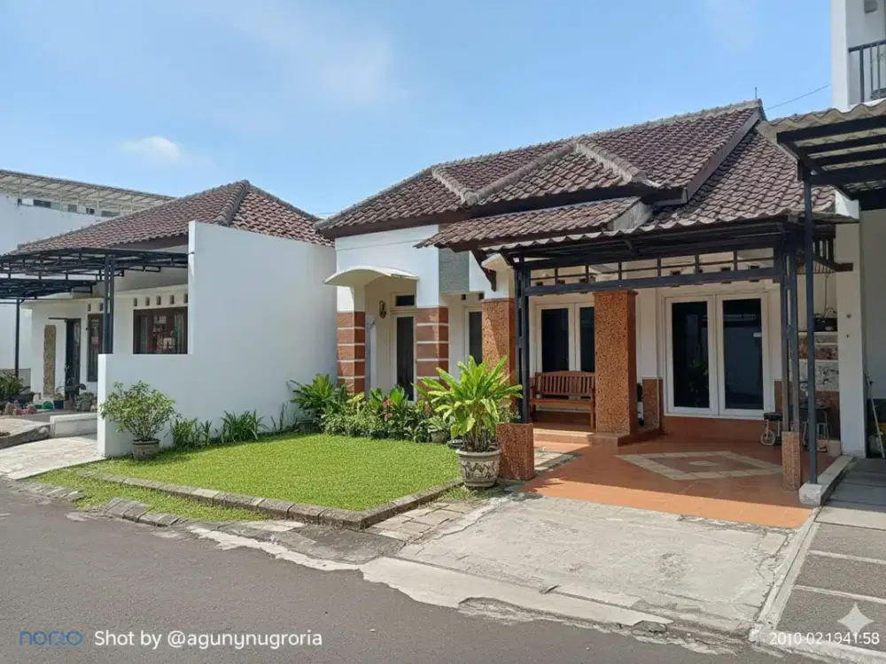 Rumah Kondisi SHM - Sutera Flamboyan Alam Sutera