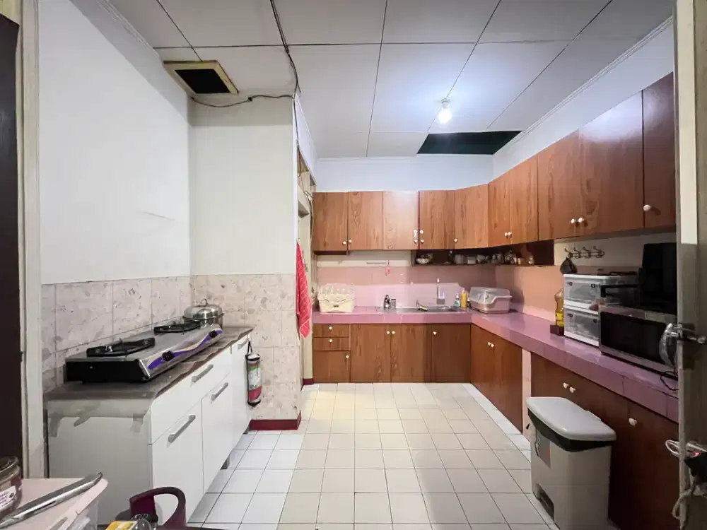 Rumah Strategis 10 Menit Dari Mal Puri Harga Terbaik