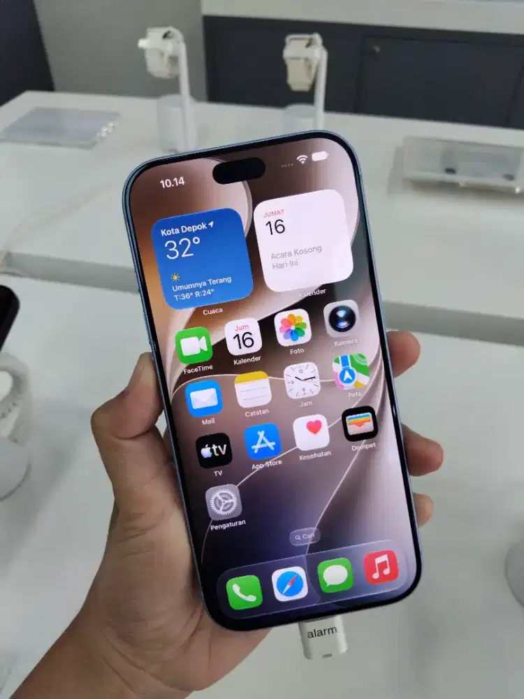Promo Cicilan Iphone 18 Pro 256gb Bunga Ringan Tenor Panjang
