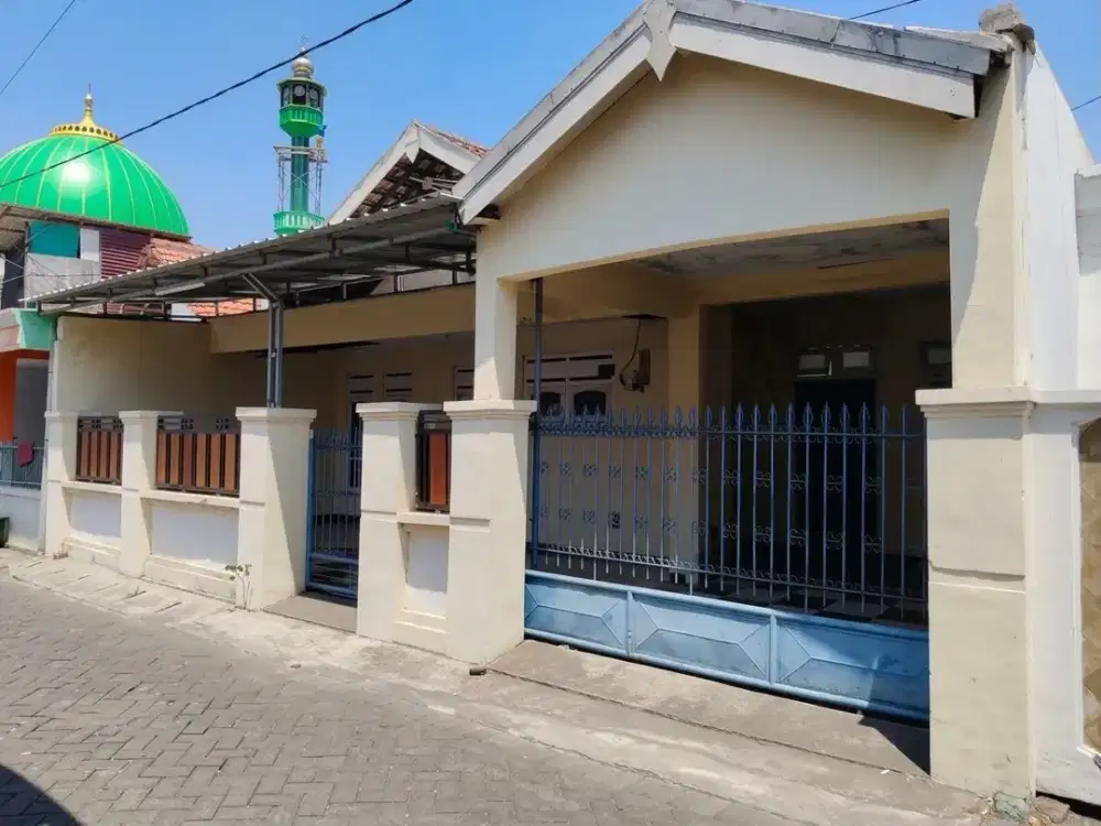 Dijual Rumah Classic Cocok untuk Hunian dan Ruang Usaha Dekat Unmer Pasuruan
