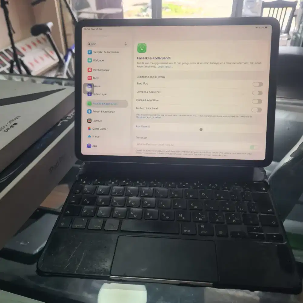 iPad Pro 256GB + Keyboard Fullset iBox Resmi | iPad Pro 256GB Keyboard