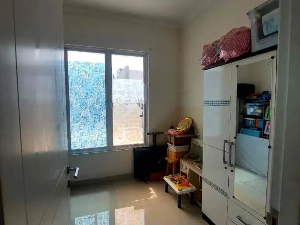 TURUN HARGA! Dijual Rumah 2 Lantai di Cluster La Seinne, Jakarta Garden City