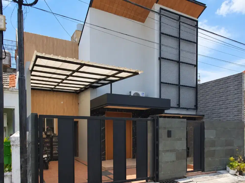 Dijual Rumah 2 lantai di Simpang Darmo Permai Selatan, Surabaya
