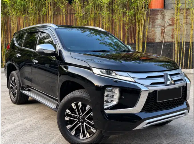 PAJERO SPORT DAKKAR 4X2 AT