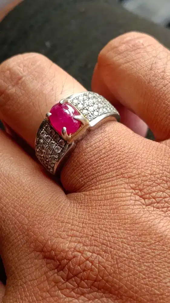 Ruby Burma warna ReD heat only