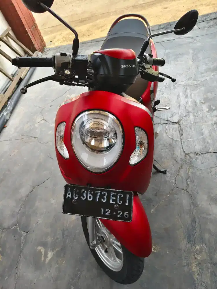 Scoopy 2021 Merah tangan pertama Keyless