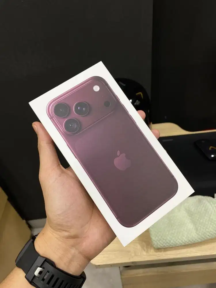 iPhone 18 Pro Max 256GB Burgundy iBox New